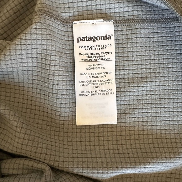 Patagonia Capilene Midweight 1/4 Zip Base Layer Shirt Gray Size M - Picture 4 of 9